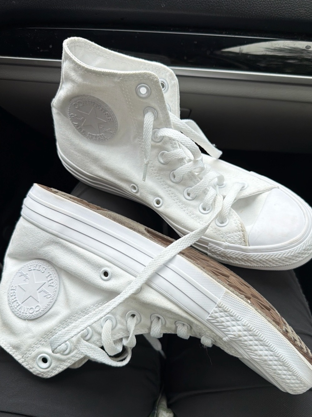 Converse ALL WHITE High Tops Sneakers Chuck Taylor All Star Mens 6.5 Women’s 8.5